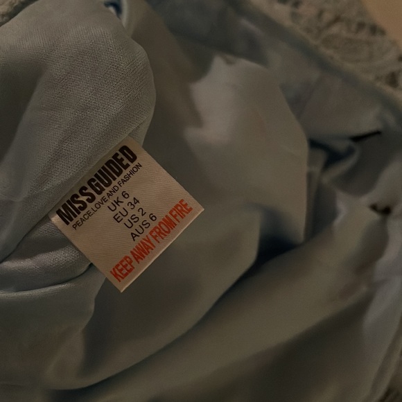 MissGuided Blue Lace Set - Picture 12 of 17